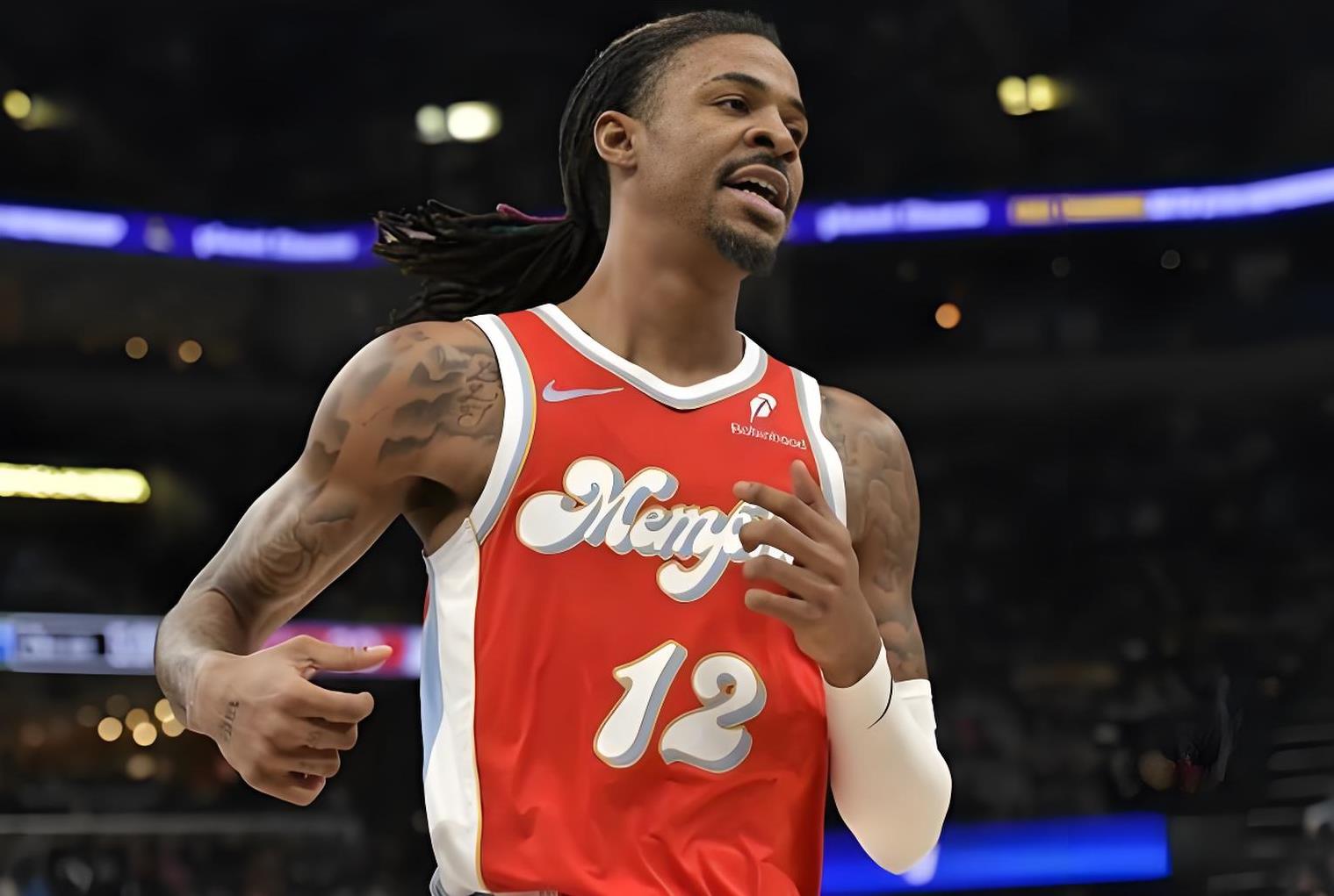 勇士主帅训话球队：不能掉以轻心，夺冠路还很长